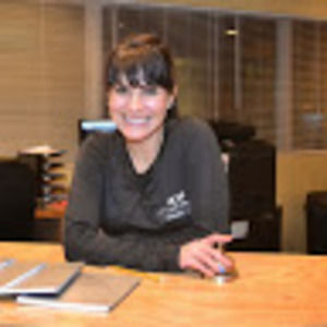 Meet your Posher, Claudia